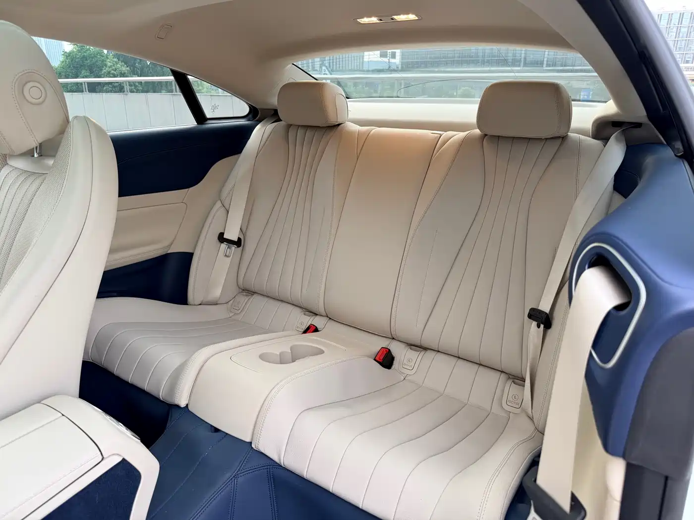 Mercedes-Benz E-Class (Import) 2023 E 260 Coupe фото 12