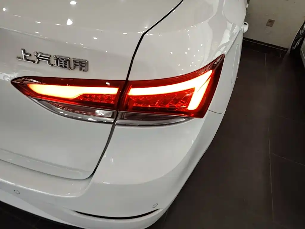 Фото 8 - Buick Excelle