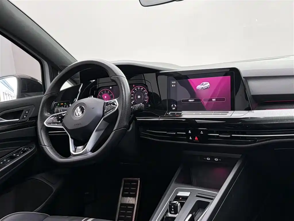 Volkswagen Golf 2021 280TSI DSG R-Line фото 15