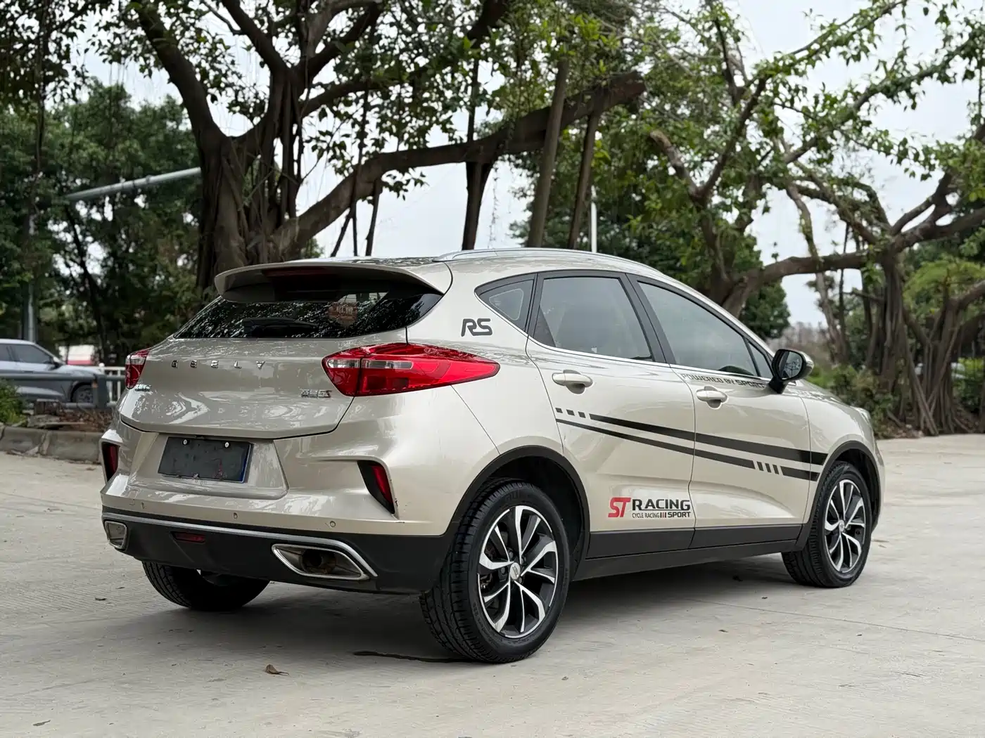 GEELY AUTOMOBILE EMGRAND GS