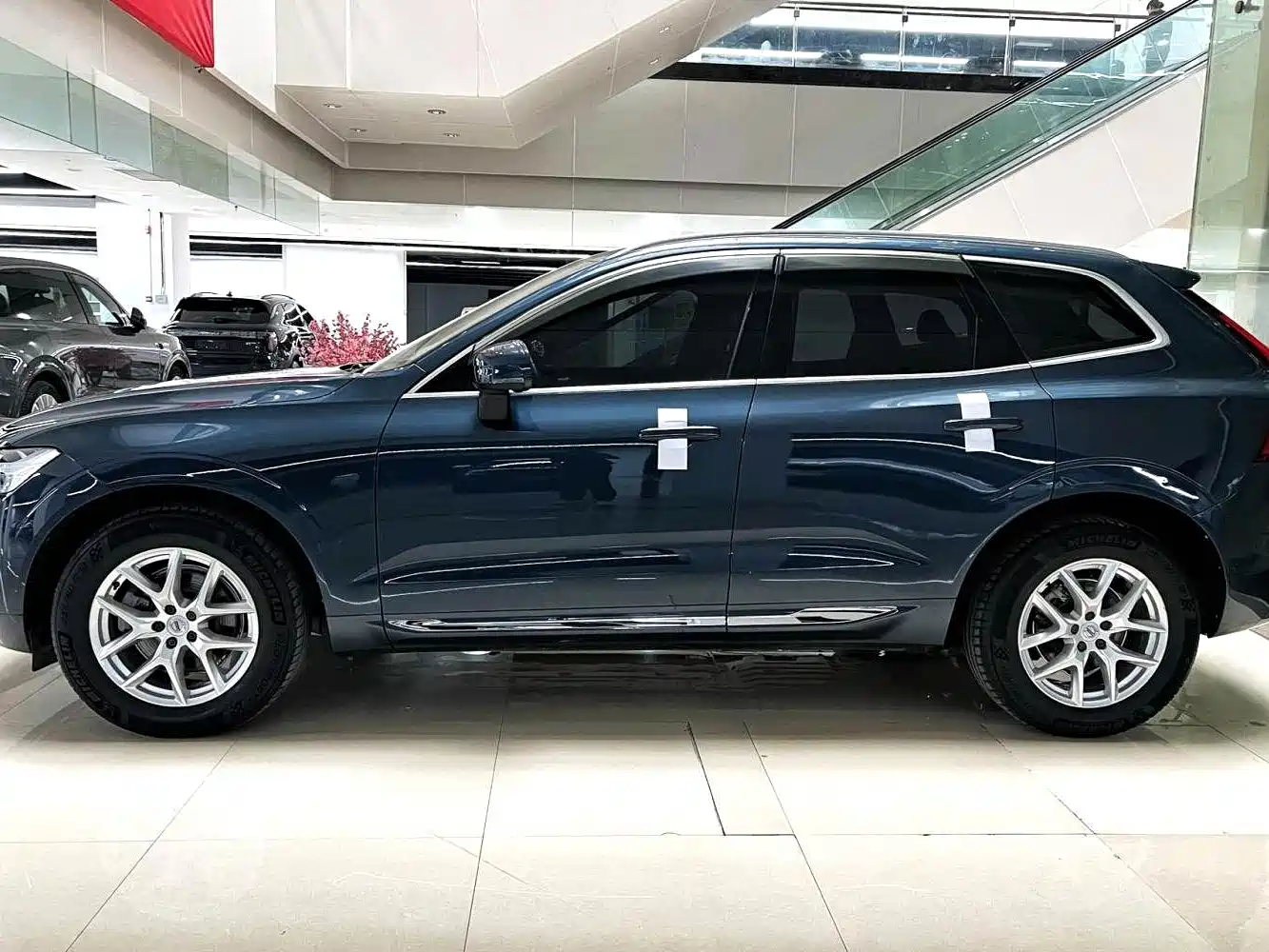Фото 3 - Volvo XC60