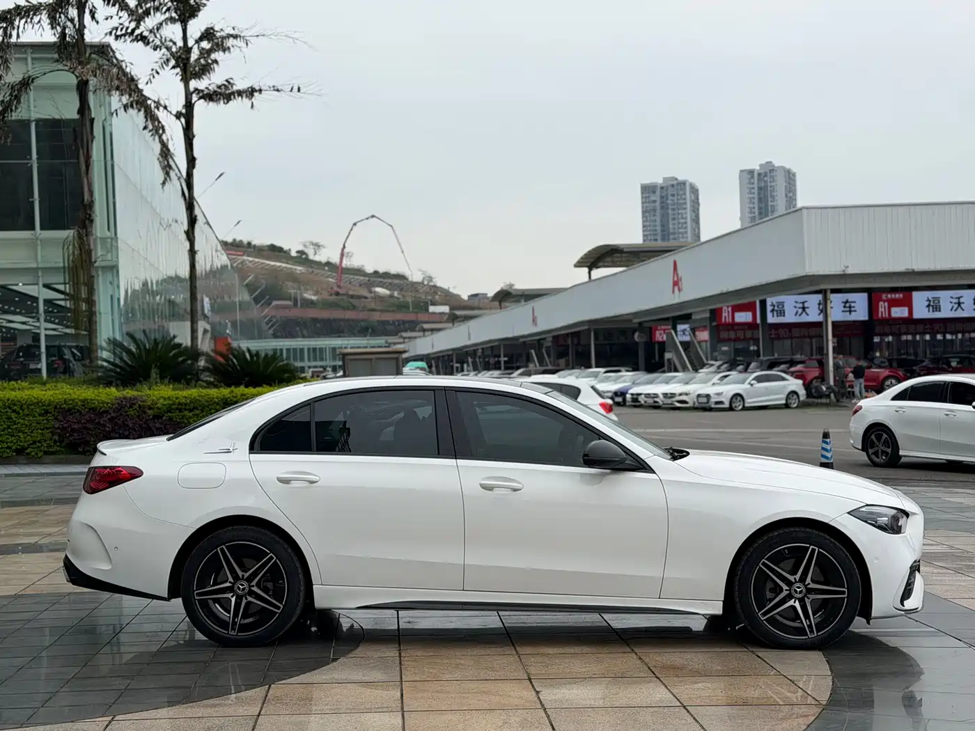 Mercedes-Benz C-Class 2025 C 260 L Night Sport Edition фото 4