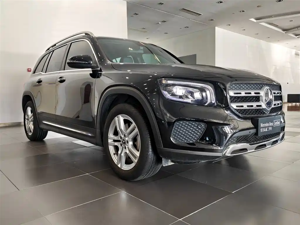 Mercedes-Benz GLB 2023 GLB 220 Dynamic фото 3