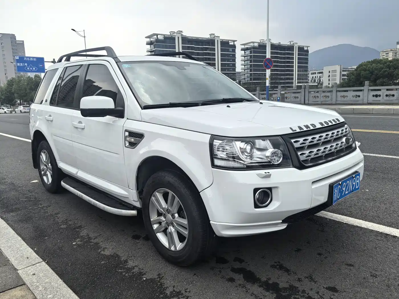 2014 Land Rover Freelander 2