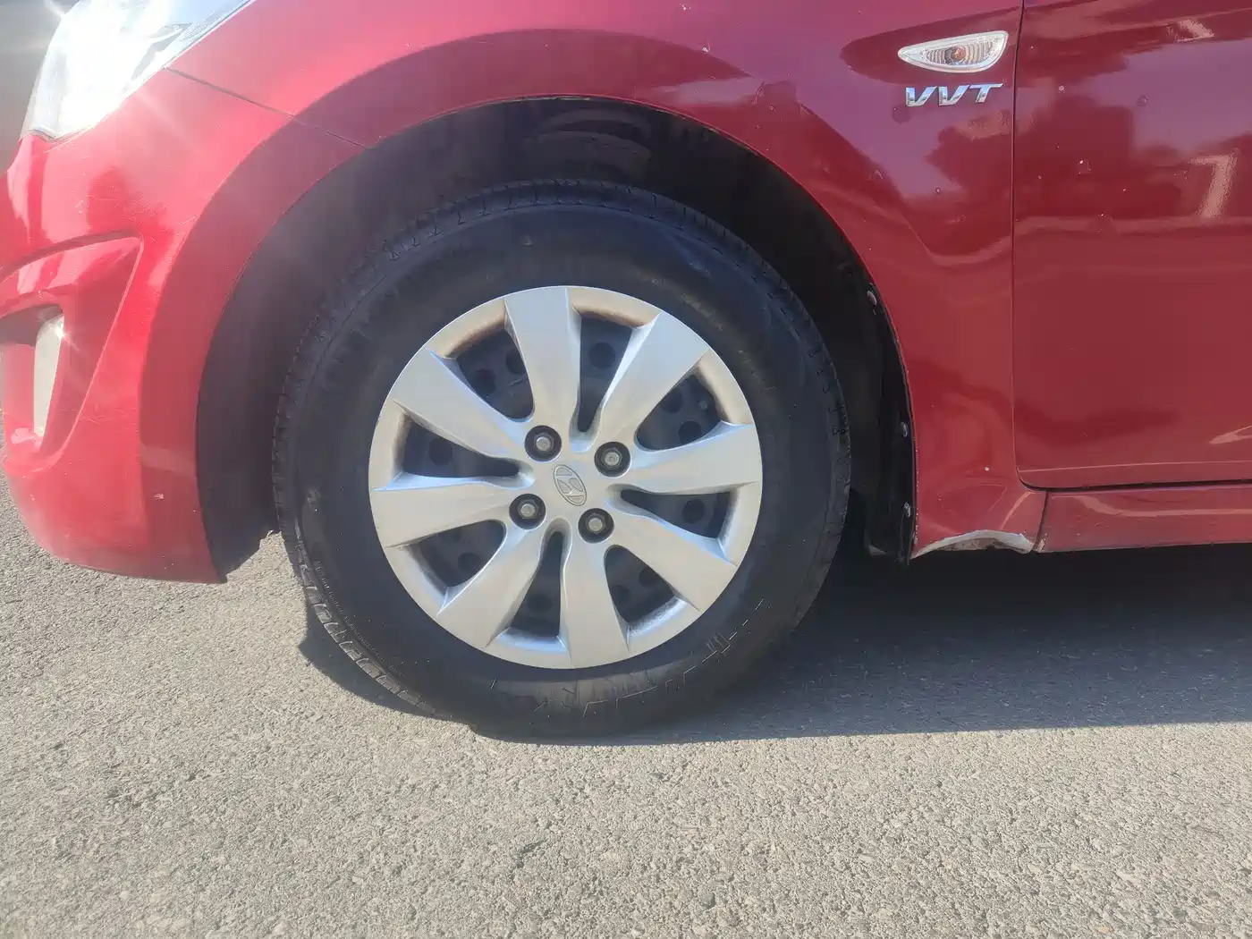 Hyundai Verna 2010 Sedan 1.4L Automatic Comfort GS фото 19