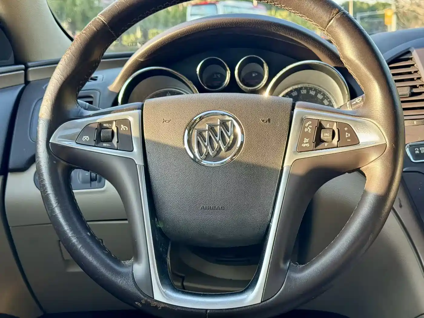 Buick Regal 2012 Model 2.0L Luxury фото 7