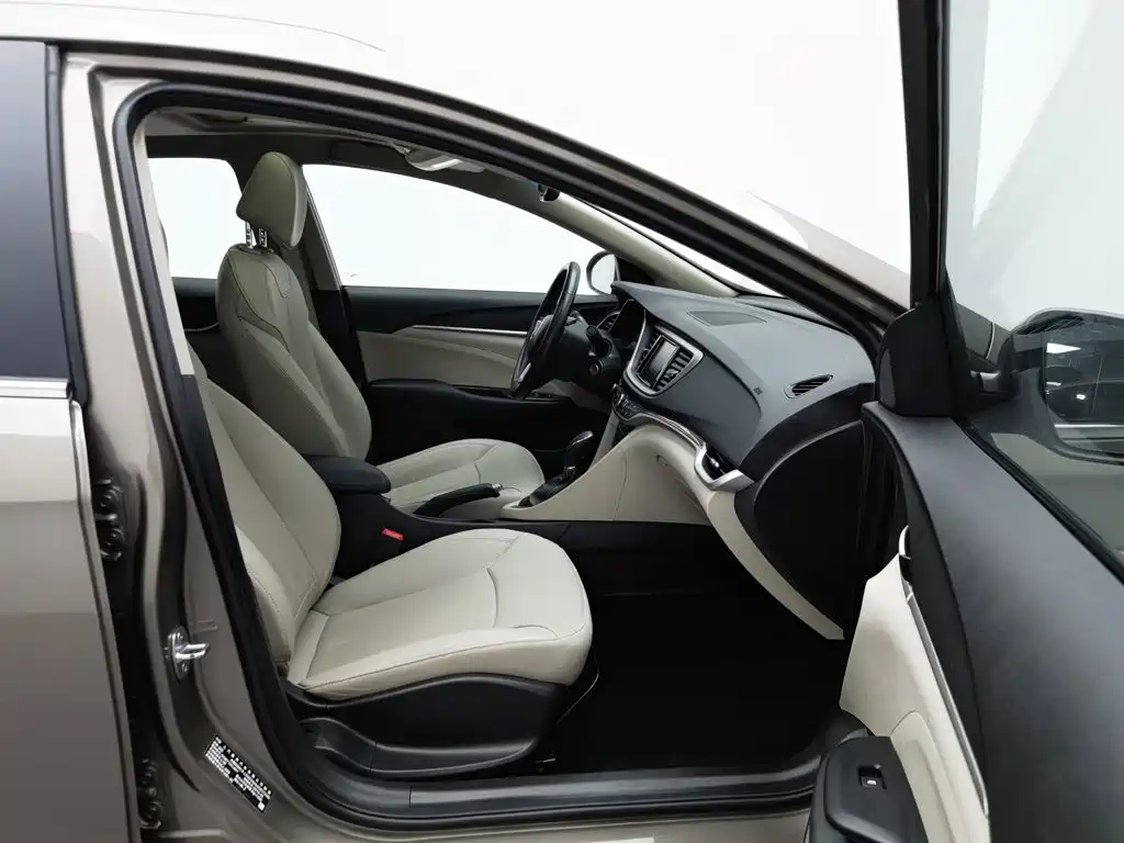 Buick Excelle GT 2020 2019 15T Dual-Clutch Connected Elite China VI