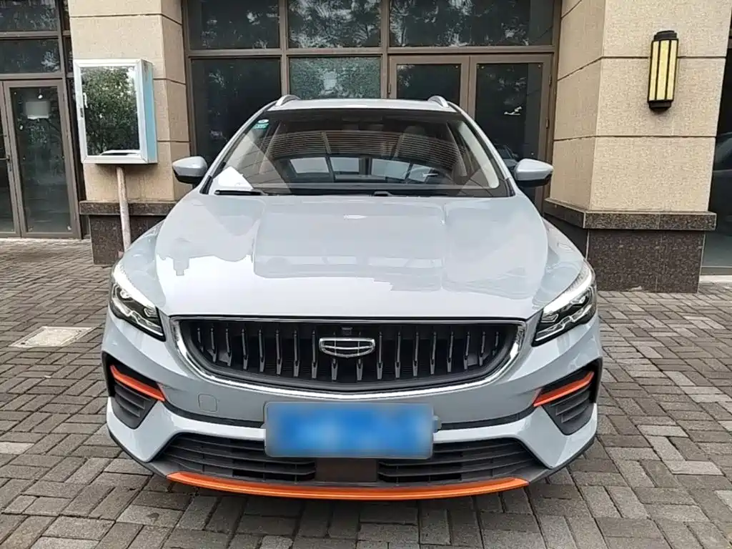Фото 3 - Geely Emgrand S