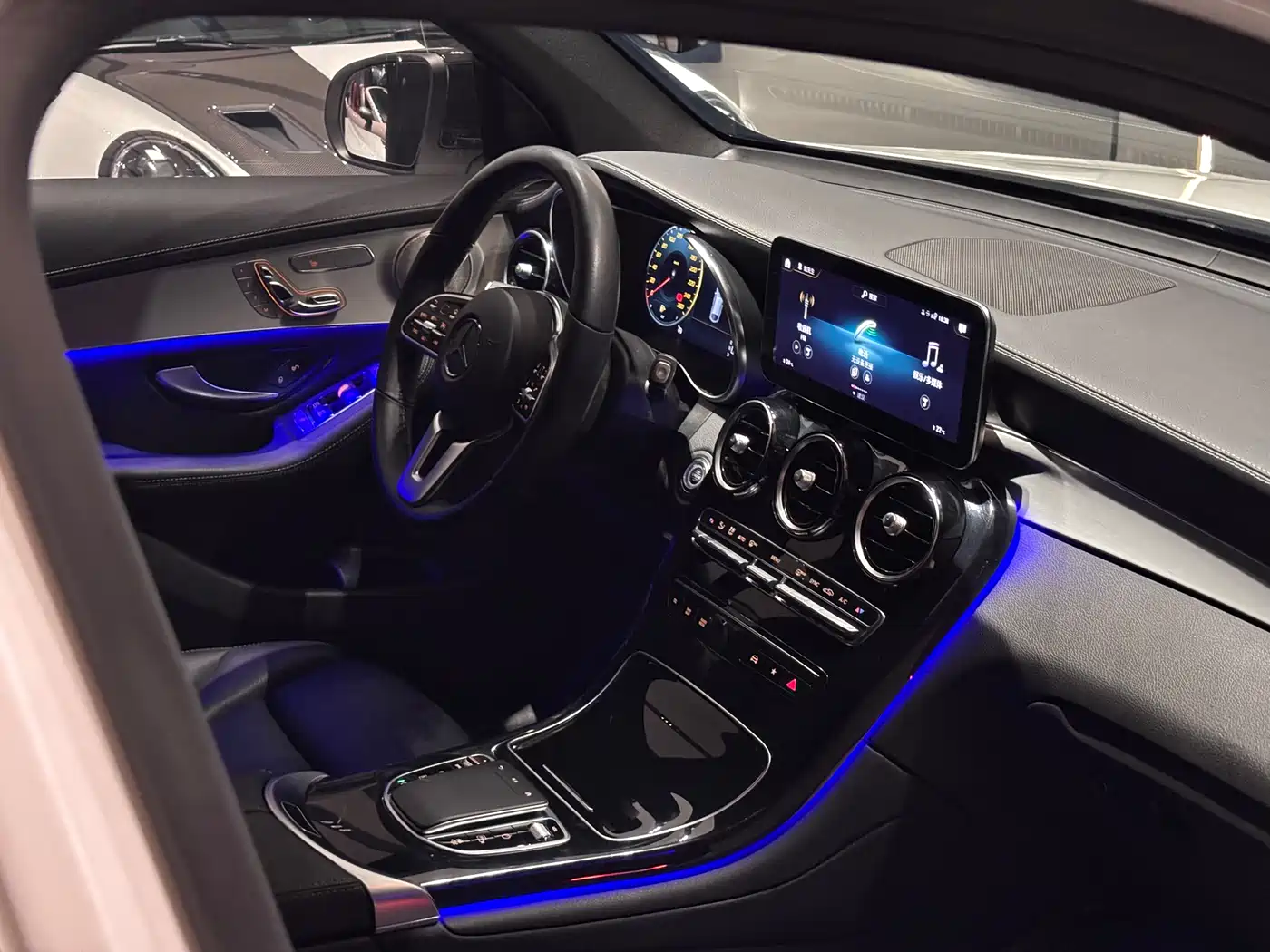 MERCEDES-BENZ GLC COUPE