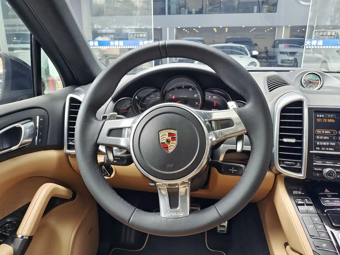 Porsche Cayenne 2014 Cayenne Platinum Edition 3.0T фото 10