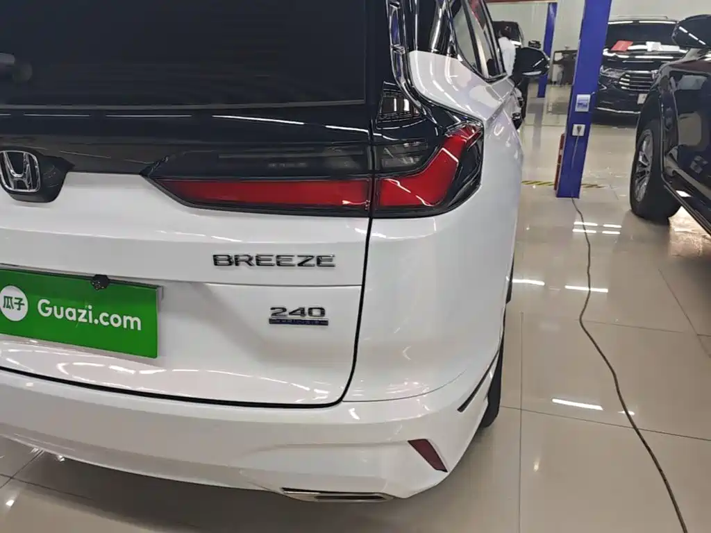 Honda Haoying 2024 2023 240TURBO 2WD Luxury 5-Seater