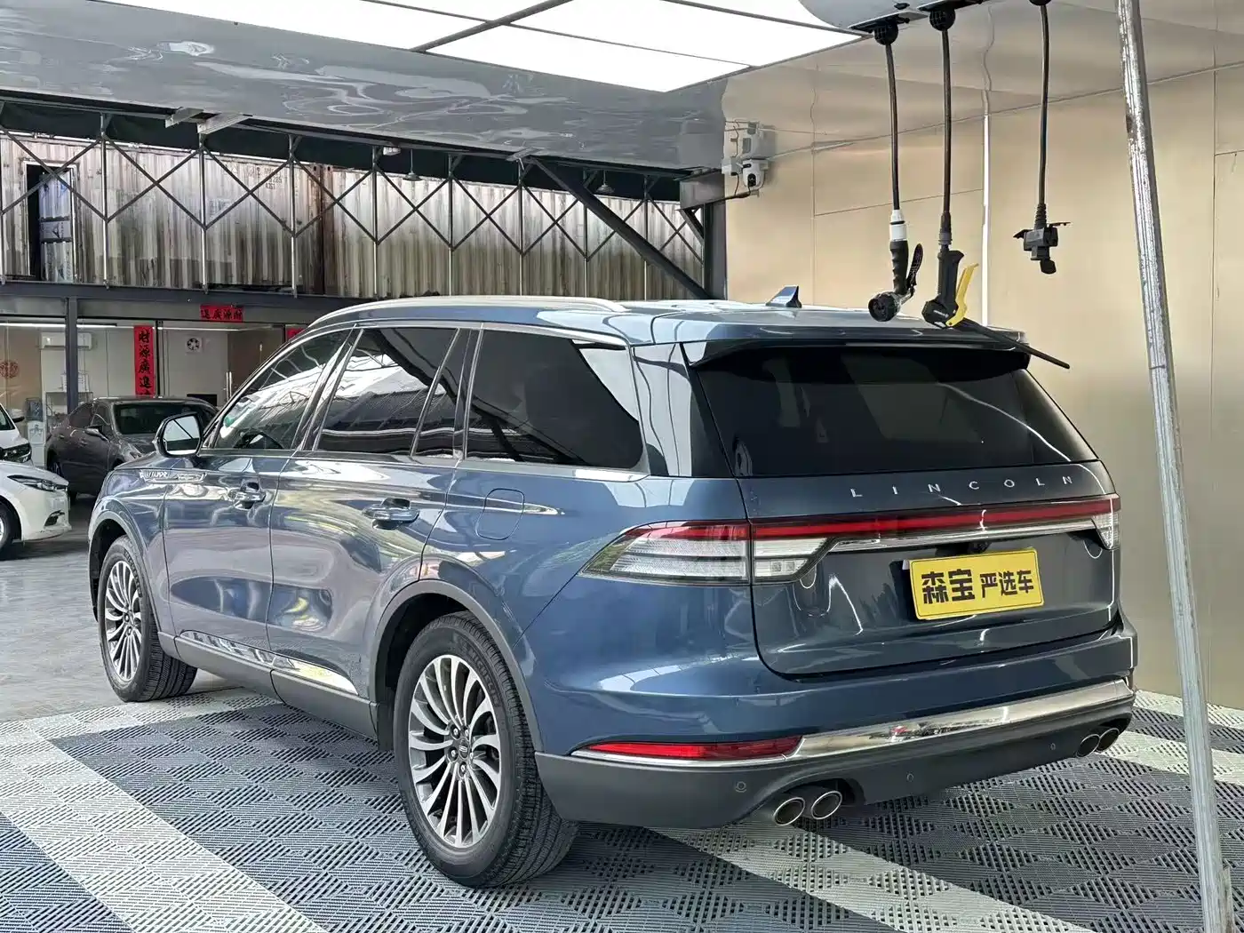 Lincoln Aviator (Import) 2020 3.0T V6 AWD Premium Luxury Edition фото 4
