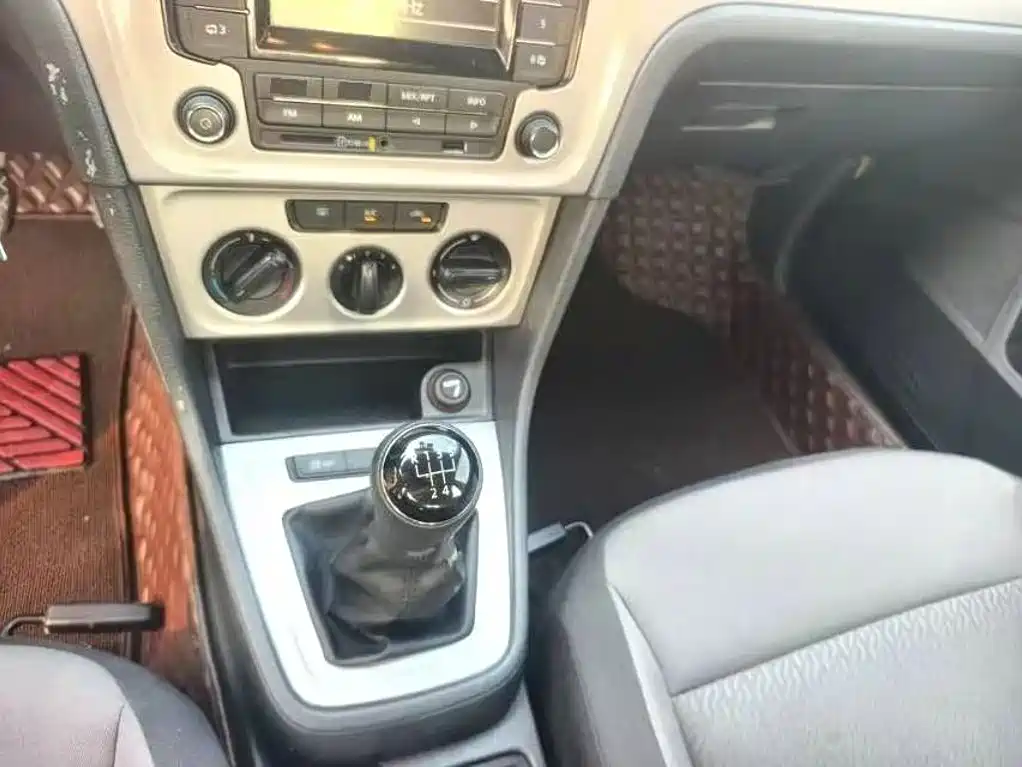 Фото 7 - Volkswagen Lavida Tour