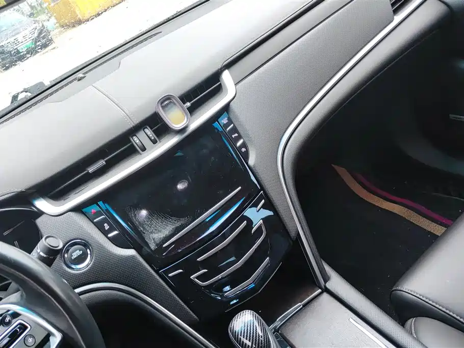 Cadillac XTS 2018 28T Technology фото 13