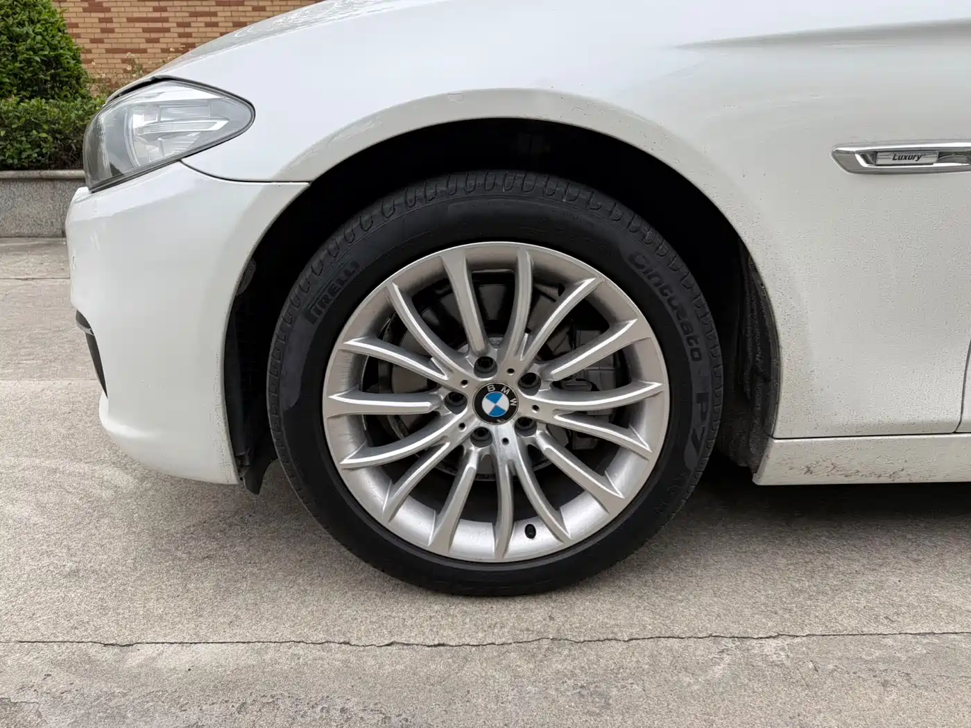 BMW 5 Series 2014 525Li Luxury Design Package фото 8