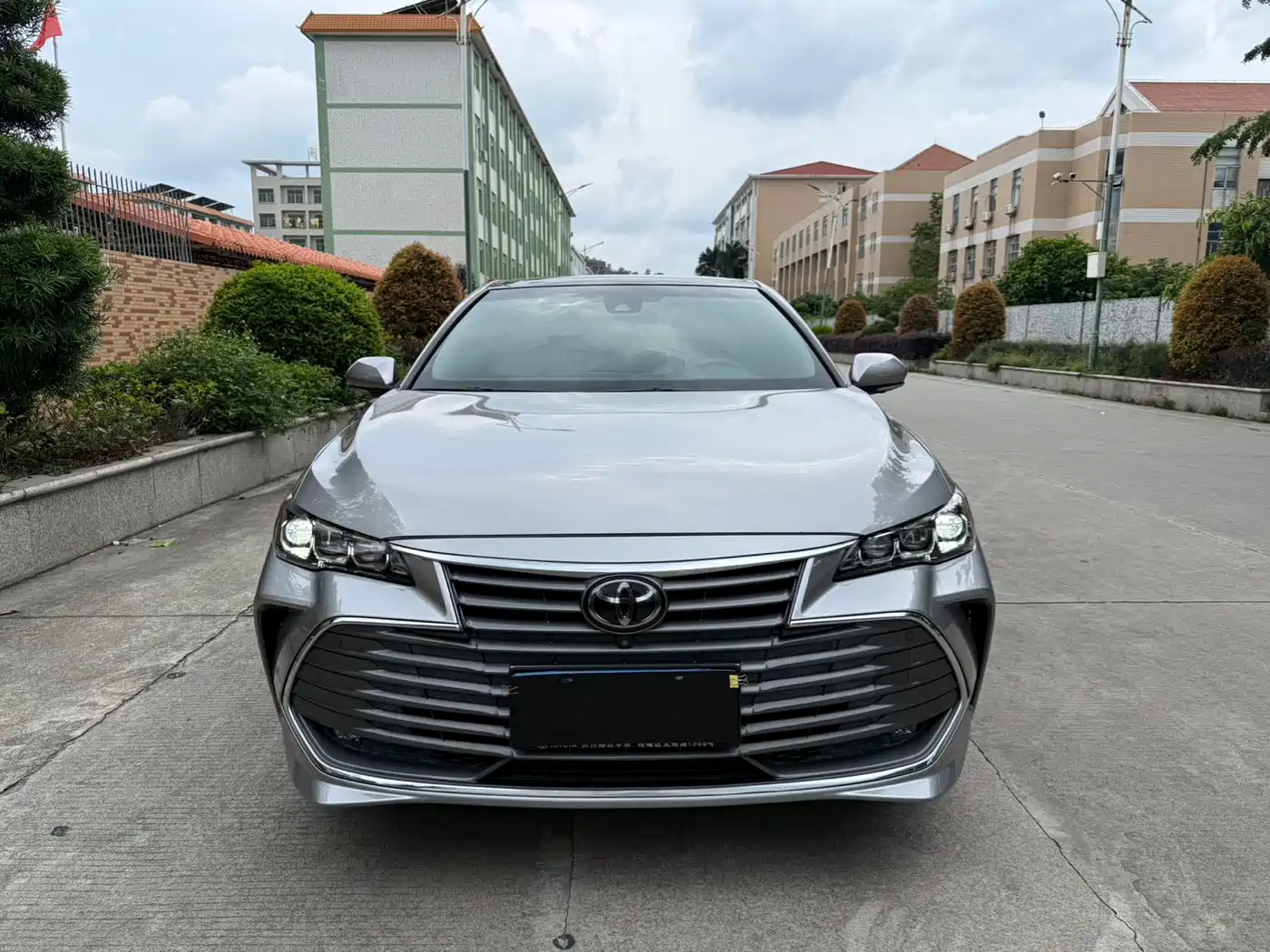 Toyota Avalon 2019 2.5L Touring Premium (China V) фото 2