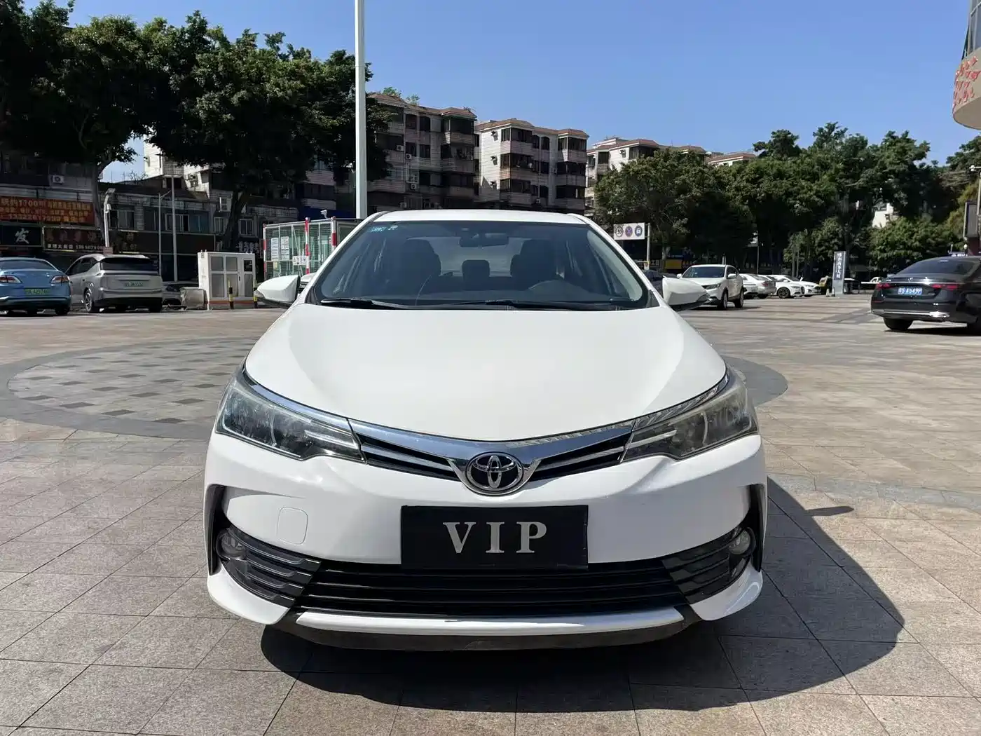 Toyota Corolla 2017 Facelift 1.2T S-CVT GL фото 2
