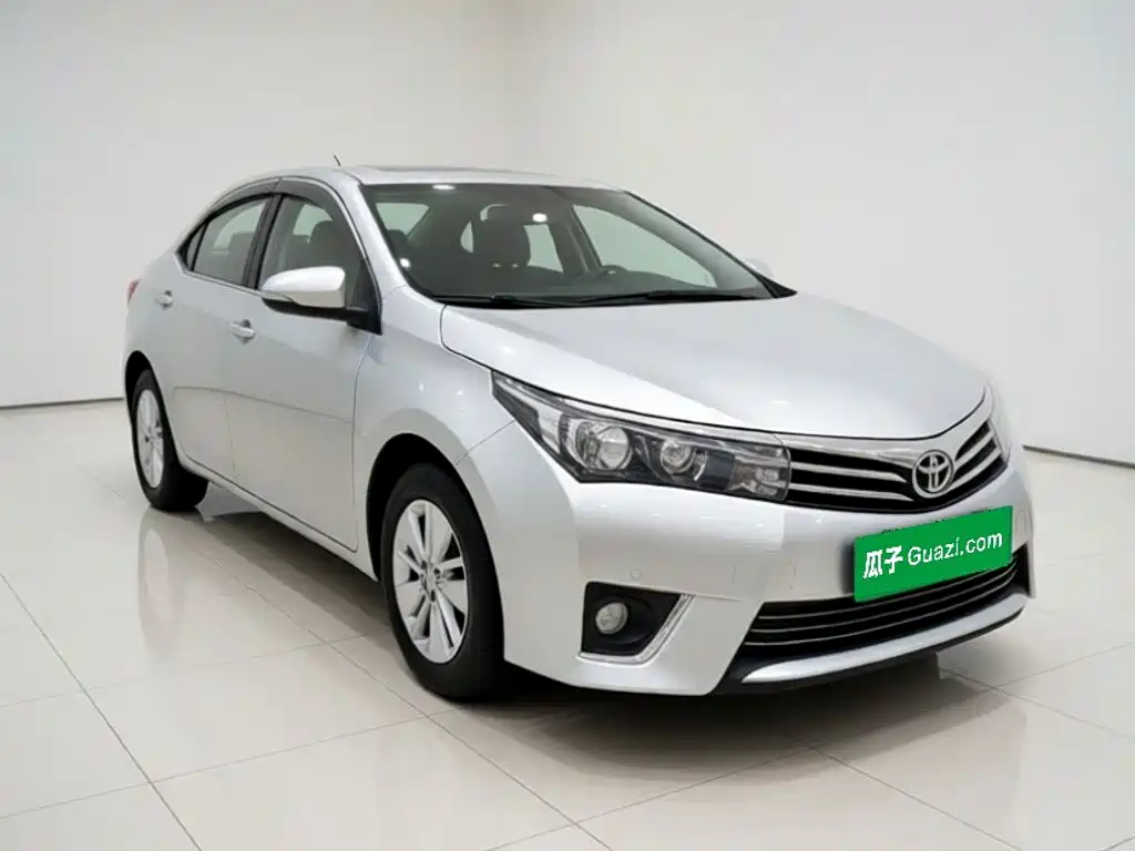 Фото 3 - Toyota Corolla
