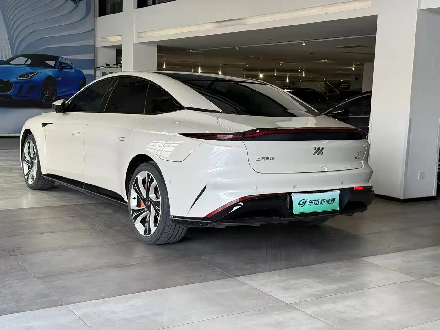 ZHIJI AUTOMOBILE ZHIJI L7