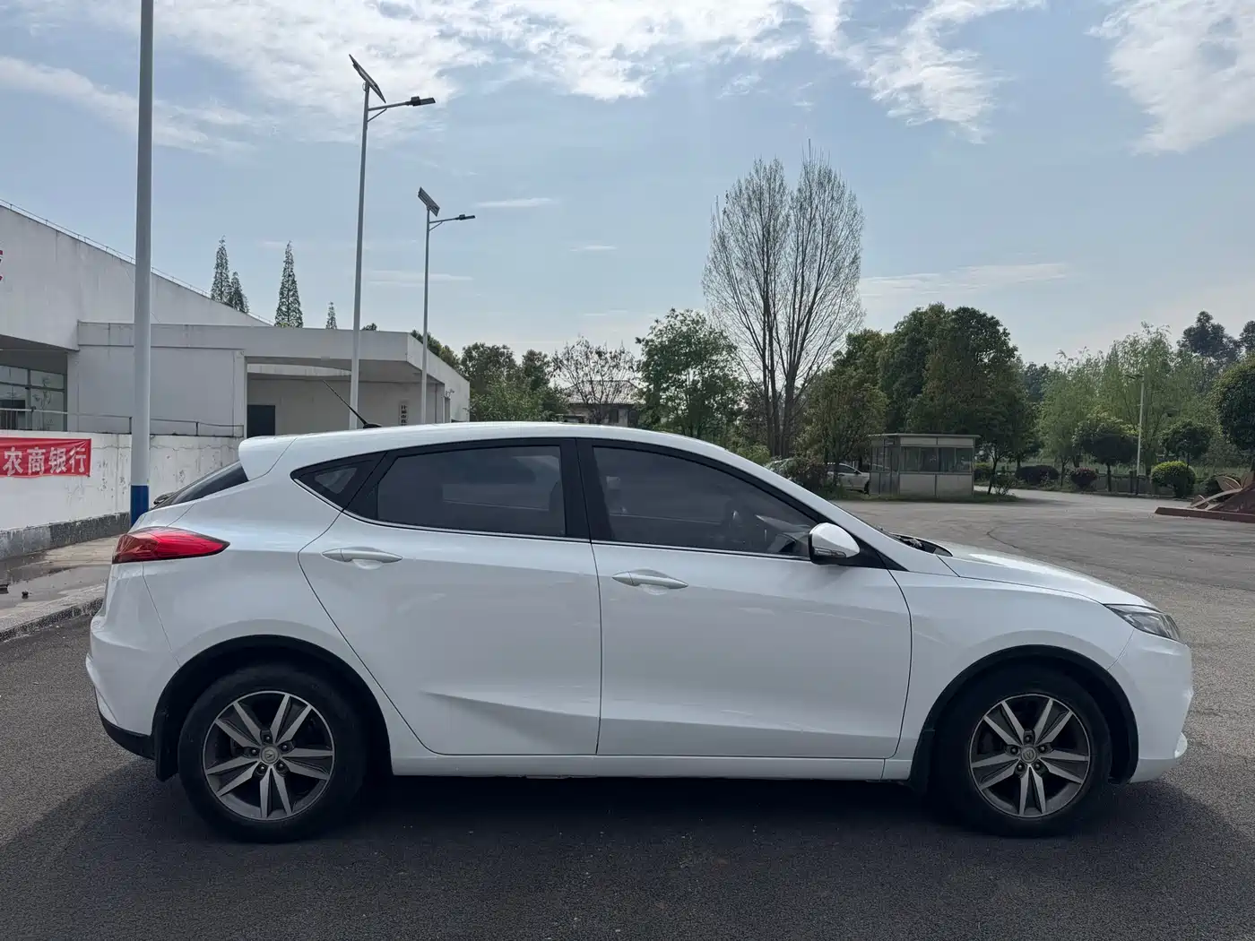 Changan Eado XT 2015 2015 1.6L Manual Handsome China IV