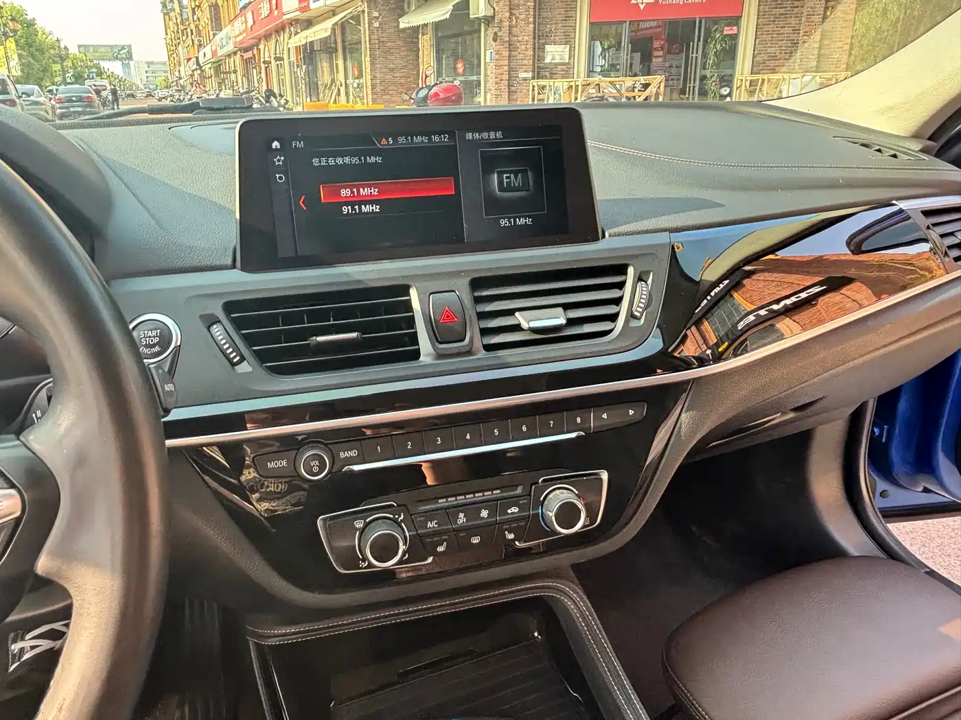 BMW 1 Series 2020 Model 120i M Sport Package фото 10