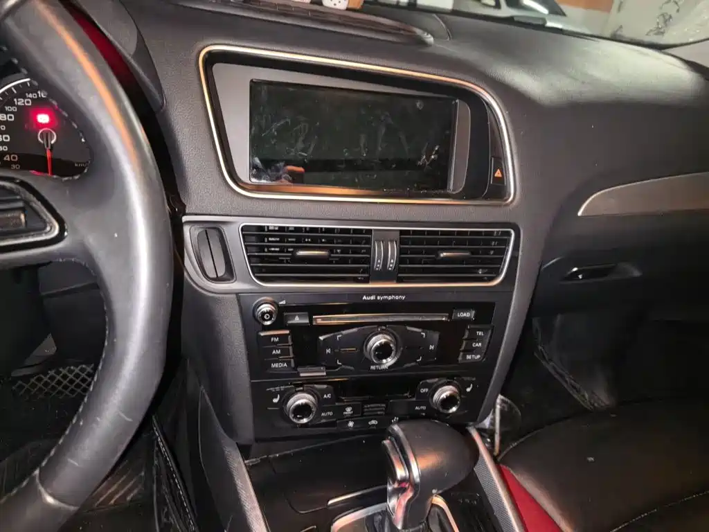 Фото 6 - Audi Q5