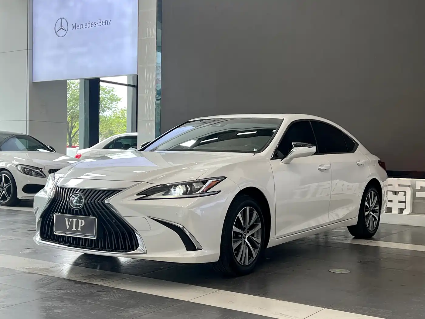 Lexus ES 2021 200 Excellence Edition