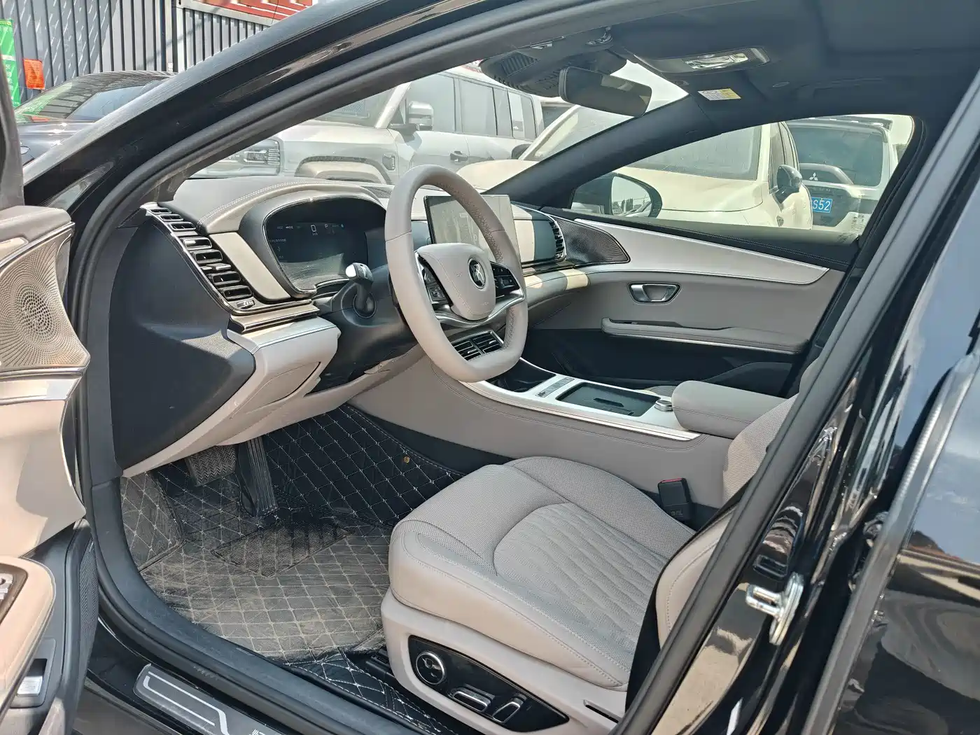 BYD Han 2026 2026 EV Intelligent Driving Edition 635KM LiDAR Flagship