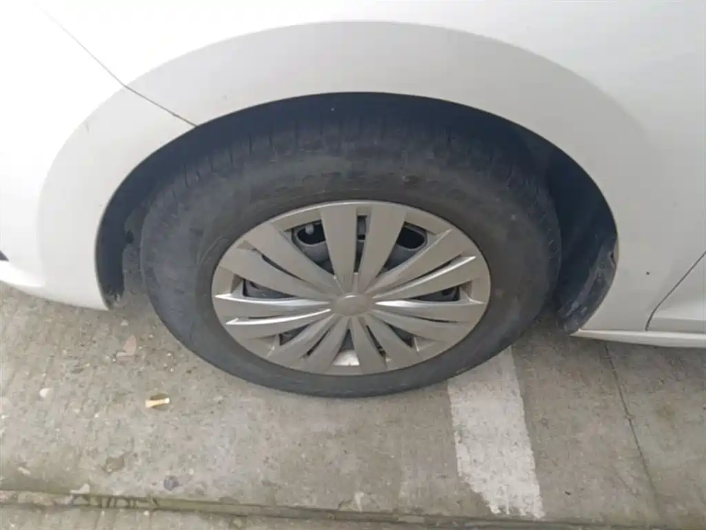 Volkswagen Santana 2016 1.6L Automatic Trend Edition фото 23