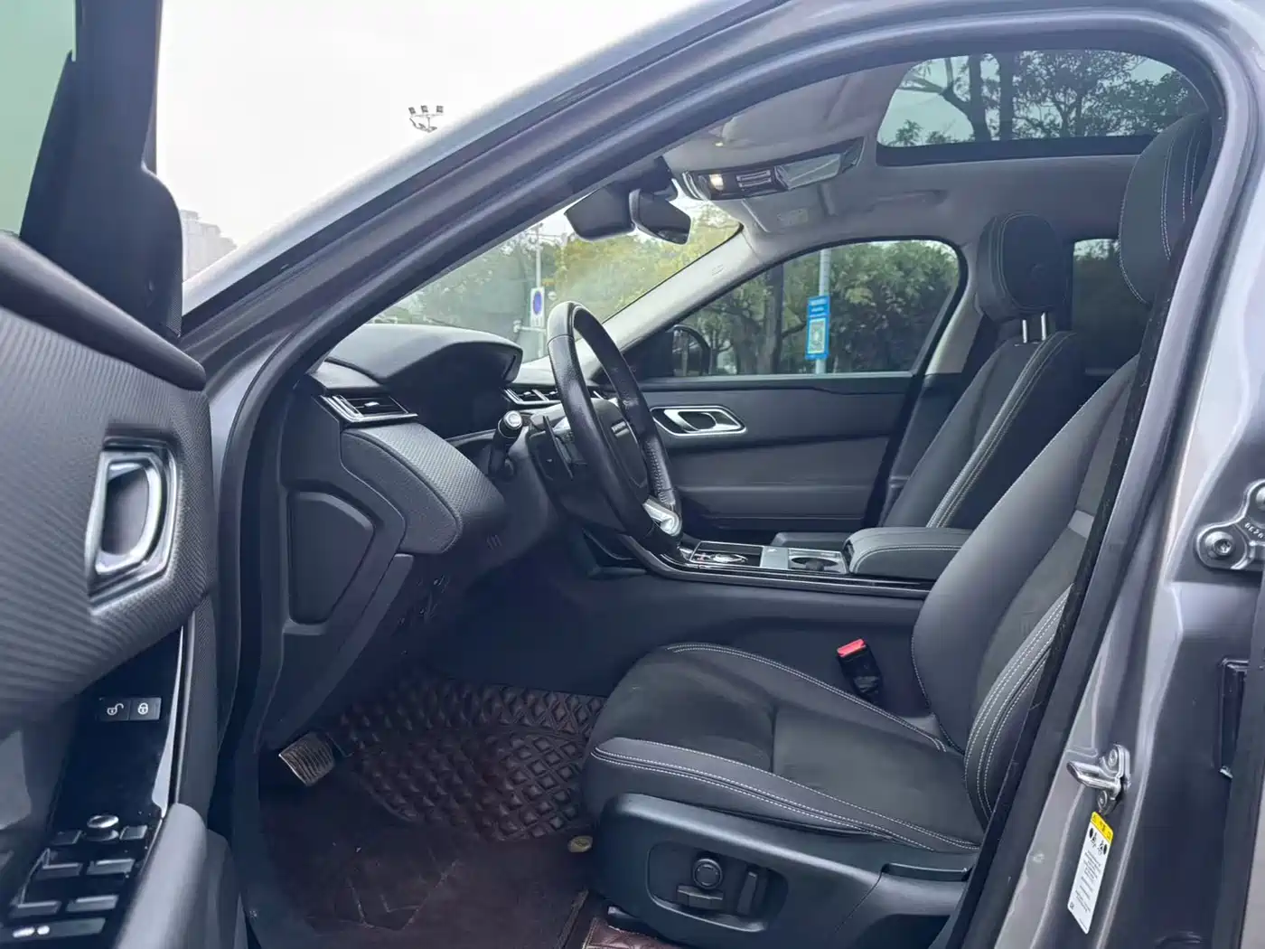 Land Rover Range Rover Velar 2020 P250 фото 4
