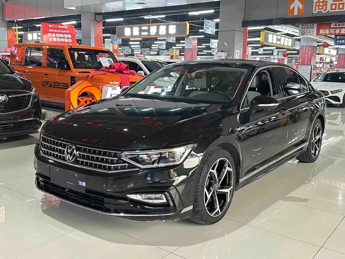 Volkswagen Magotan 2023 Model 2 Million Commemorative Edition 330TSI DSG Luxury