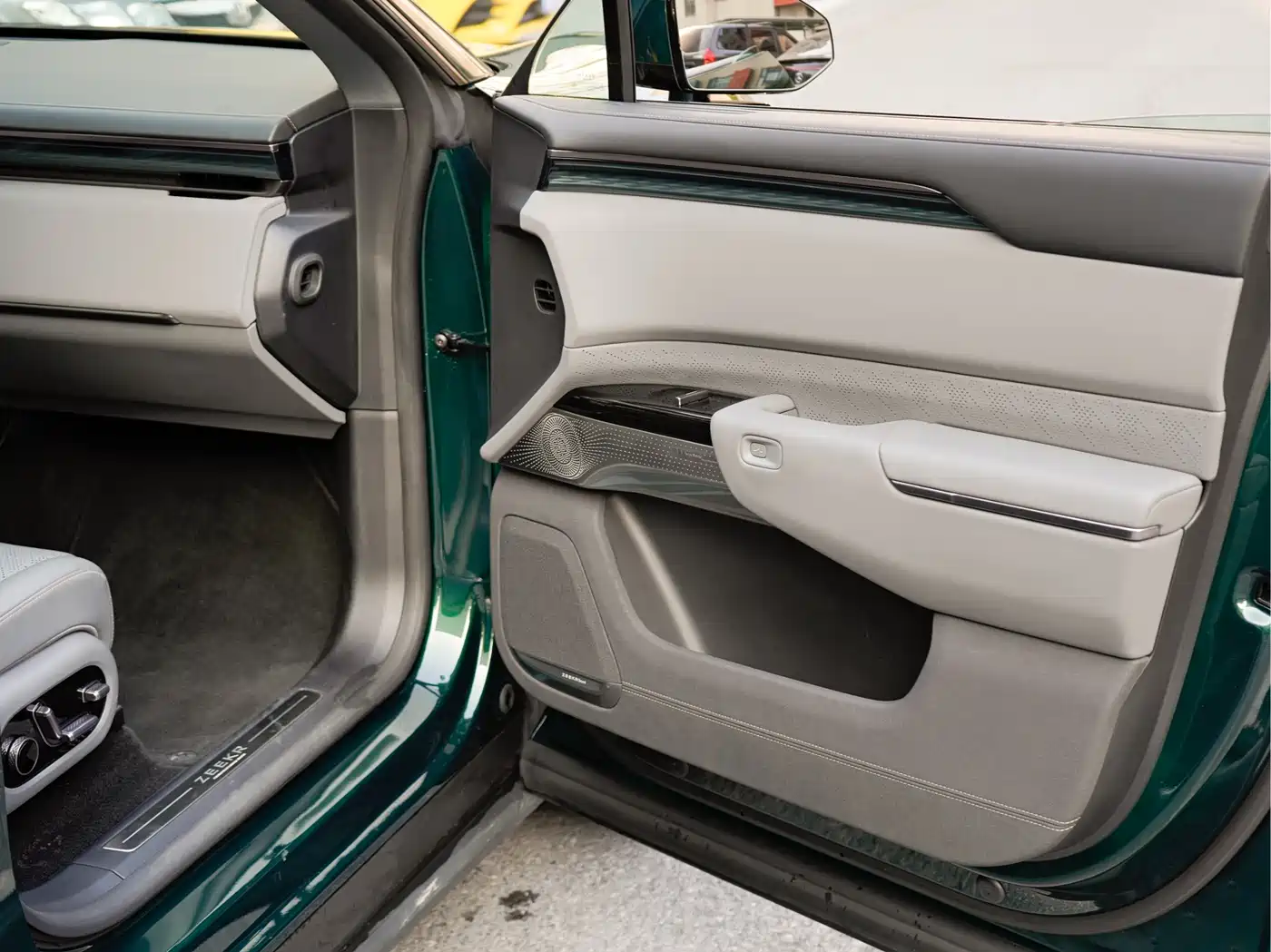 ZEEKR EXTREME KRYPTON 7X