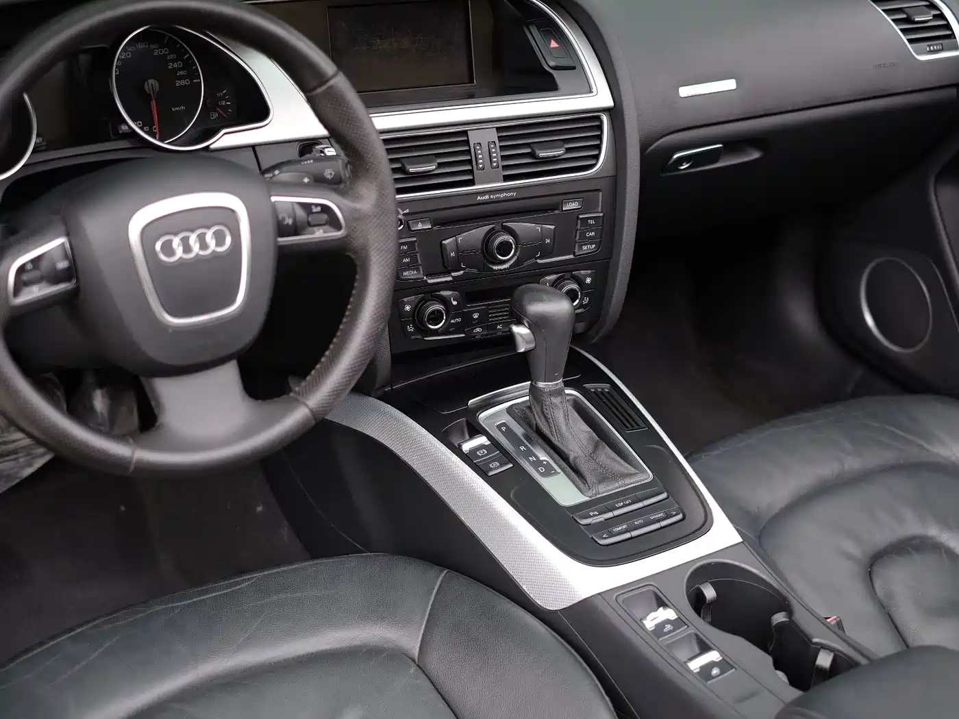 Audi A5 (Import) 2010 2.0TFSI Cabriolet фото 40