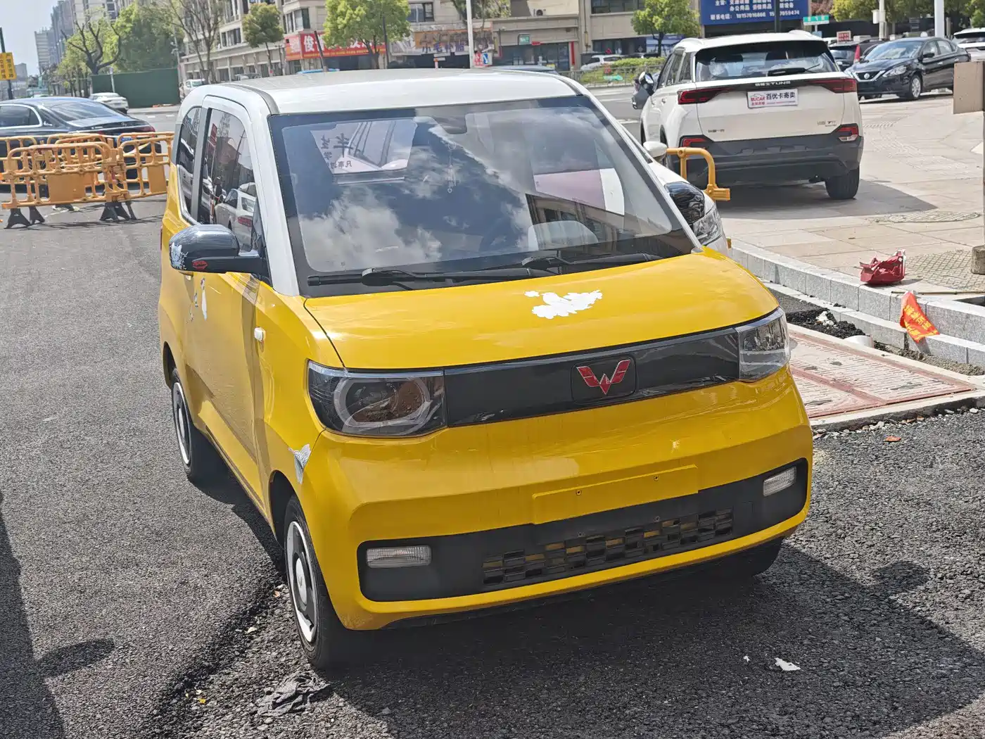 WULING AUTOMOBILE HONGGUANG MINIEV