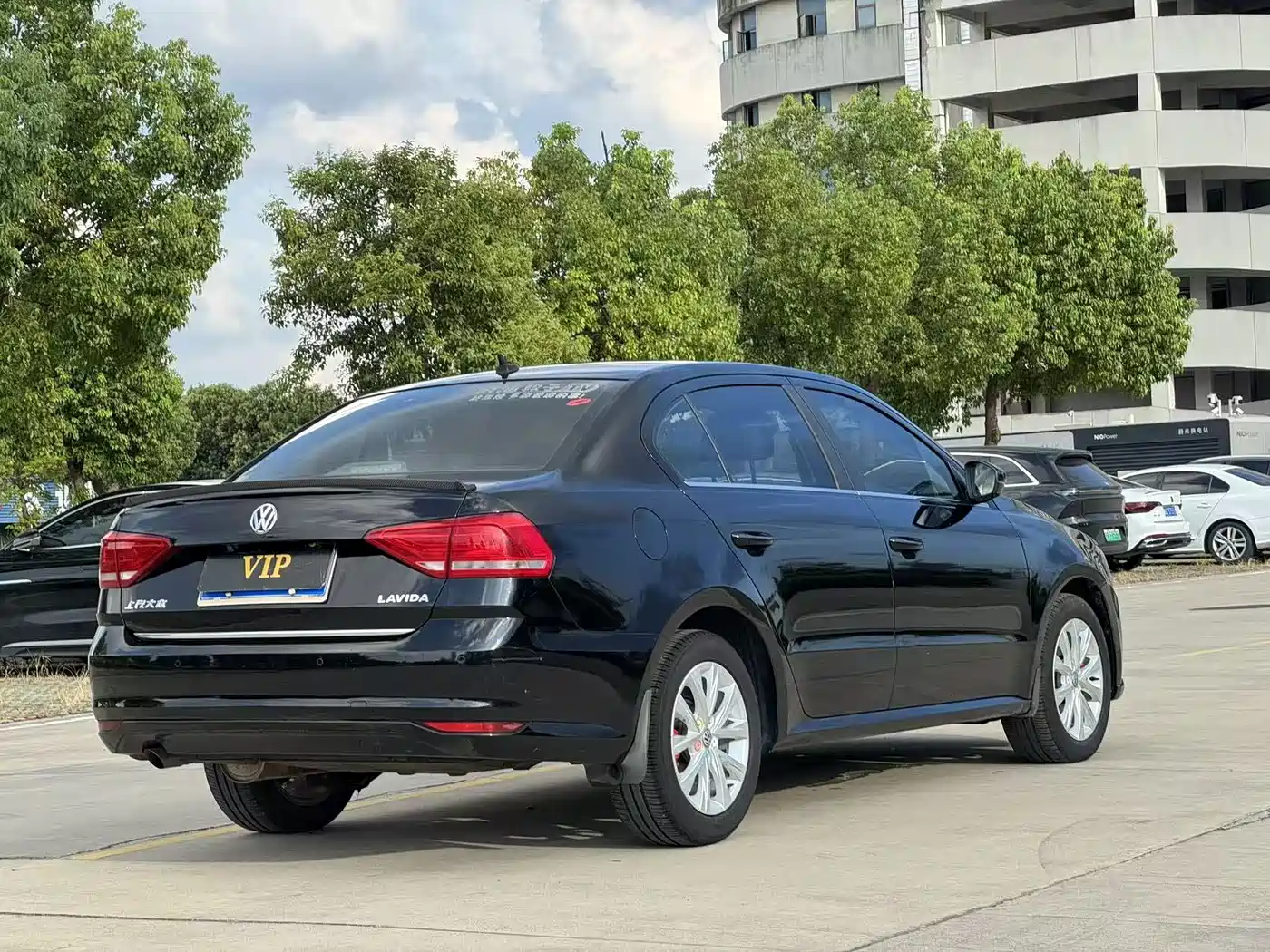 Фото 4 - Volkswagen Lavida