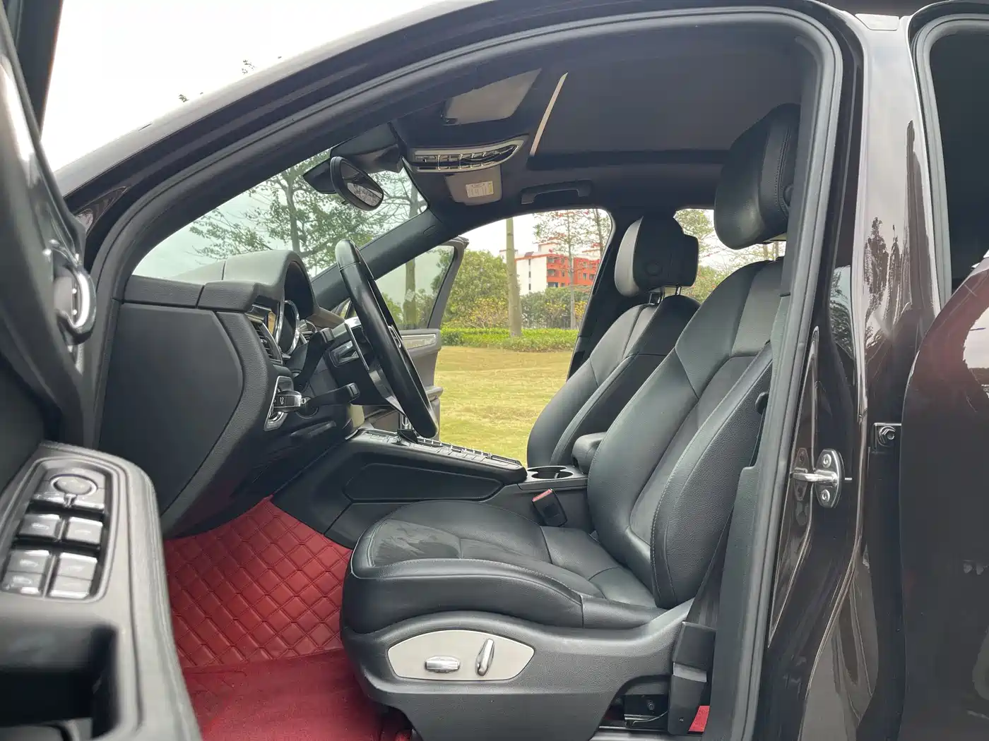 Porsche Macan 2017 Macan 2.0T фото 11