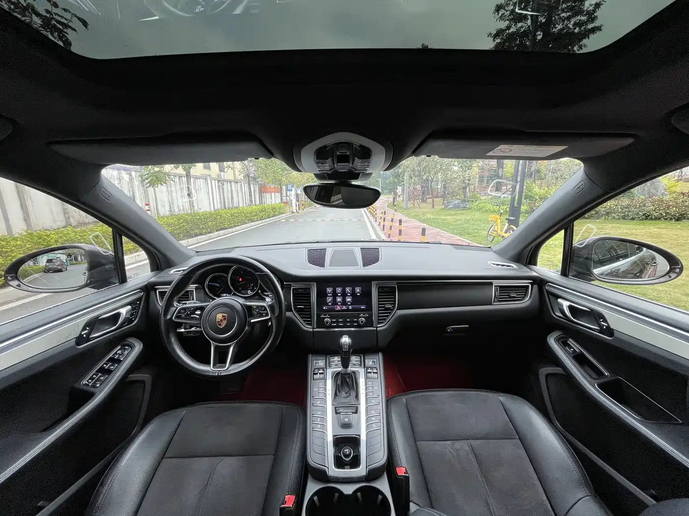 Porsche Macan 2017 Macan 2.0T фото 10