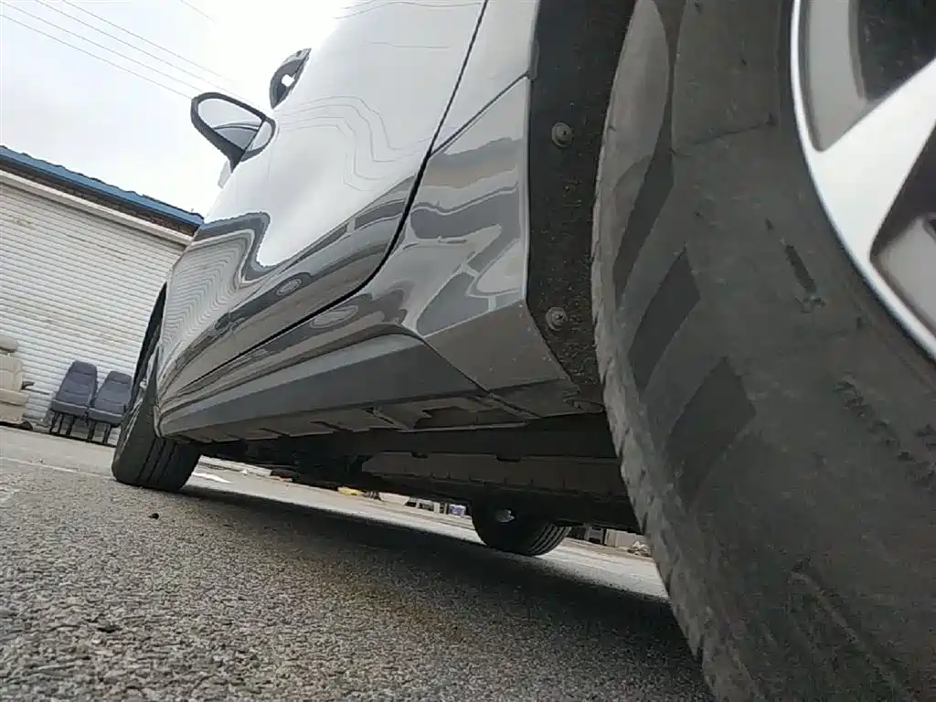 BYD Destroyer 05 2024 Glory Edition DM-i 55KM Luxury фото 22