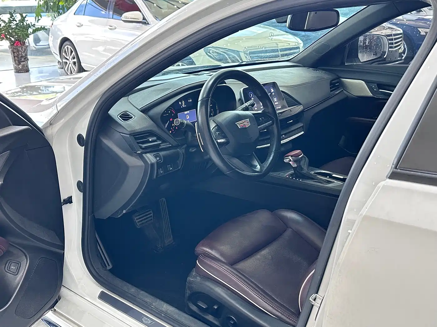 Cadillac CT4 2020 28T Elite фото 4