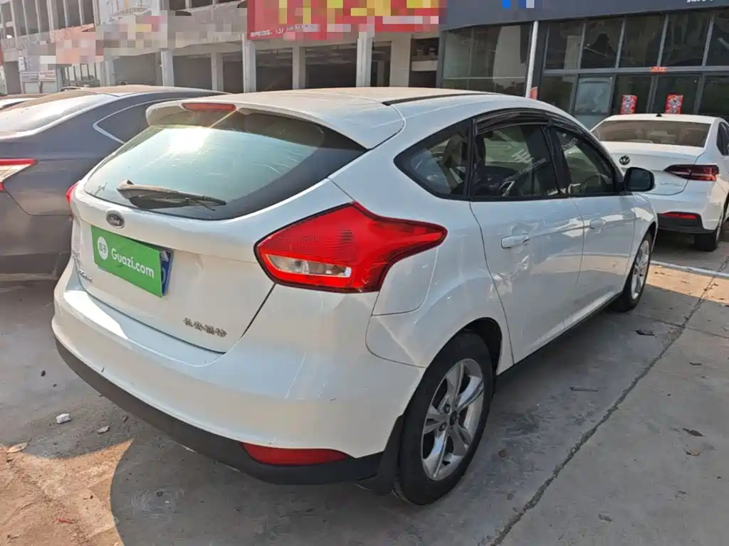 Ford Focus 2016 2015 Hatchback 1.6L Automatic Comfort