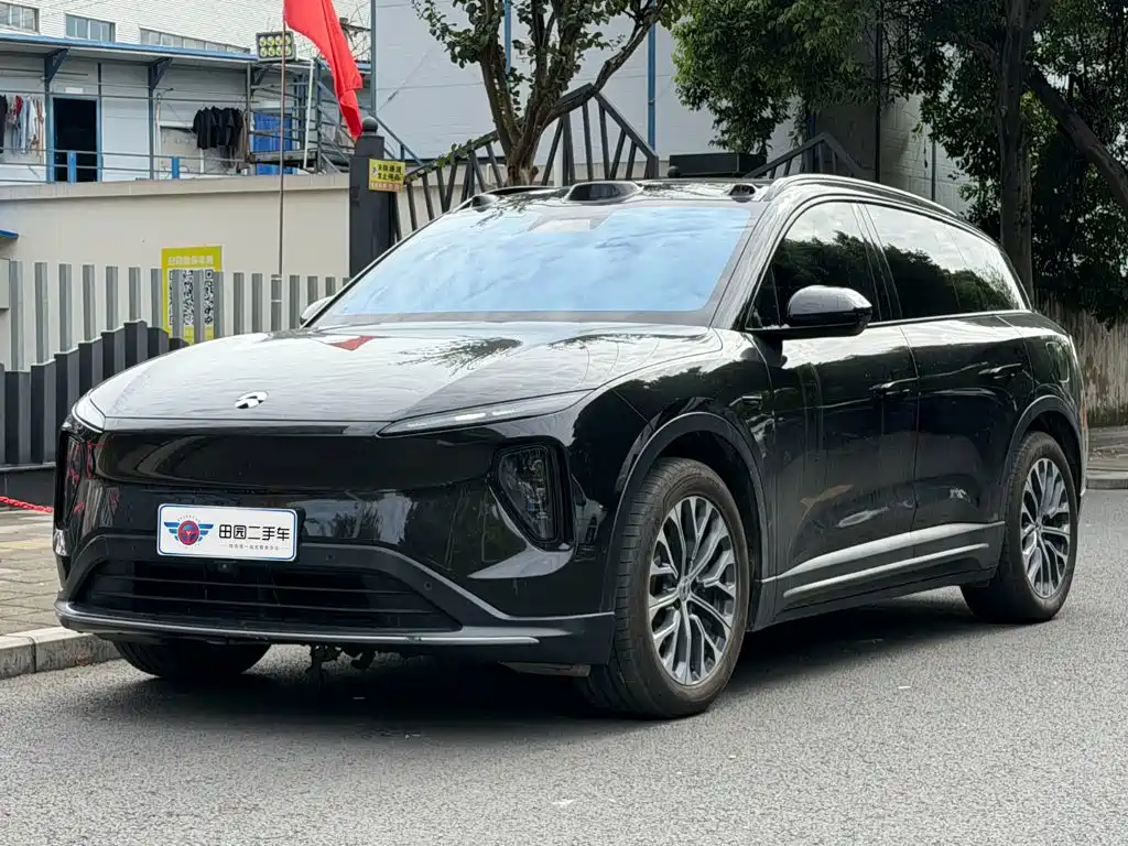 Фото 1 - NIO ES6