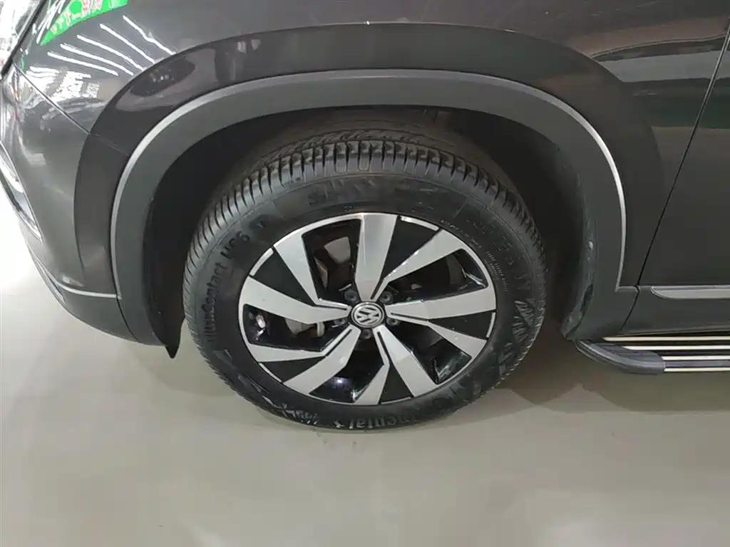 Volkswagen Tayron 2019 330TSI 2WD Luxury China VI фото 23