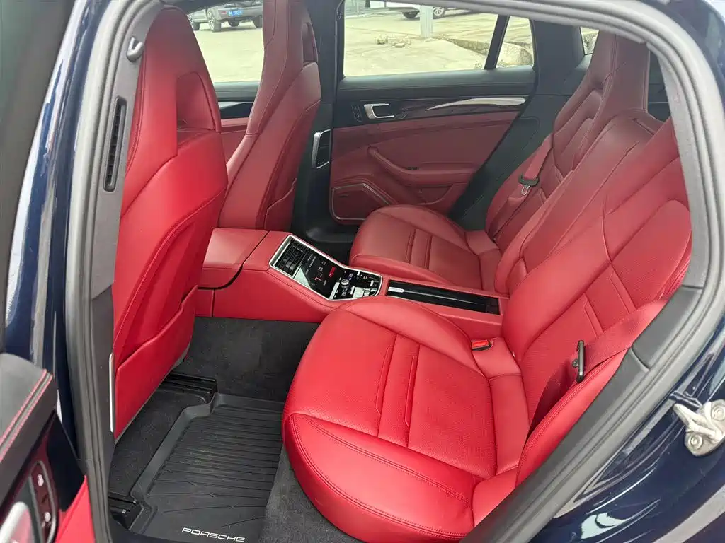 Porsche Panamera 2019 Panamera 2.9T фото 2