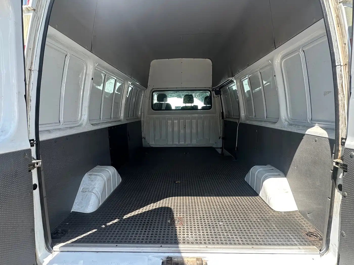 Jiangling Tesun 2019 2019 2.8T Commercial Long Wheelbase High Roof 6-Seater Single Rear Tire China VI JX493