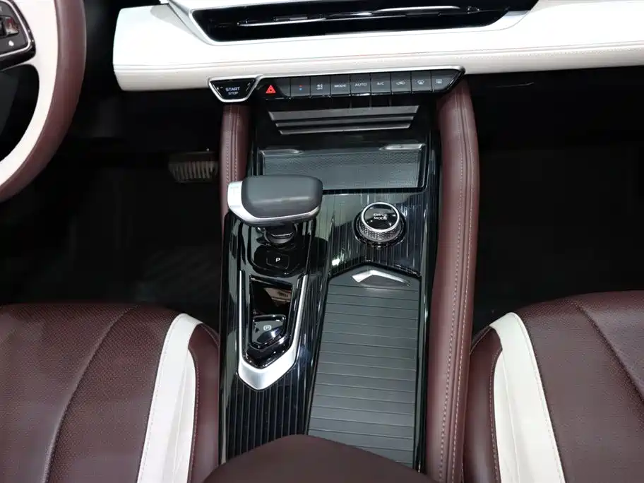 GEELY AUTOMOBILE XINGYUE L