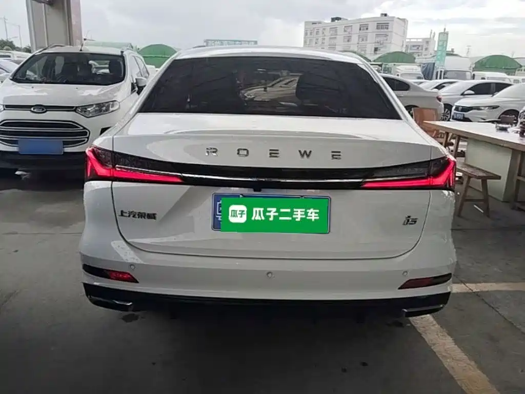 Фото 4 - Roewe i5