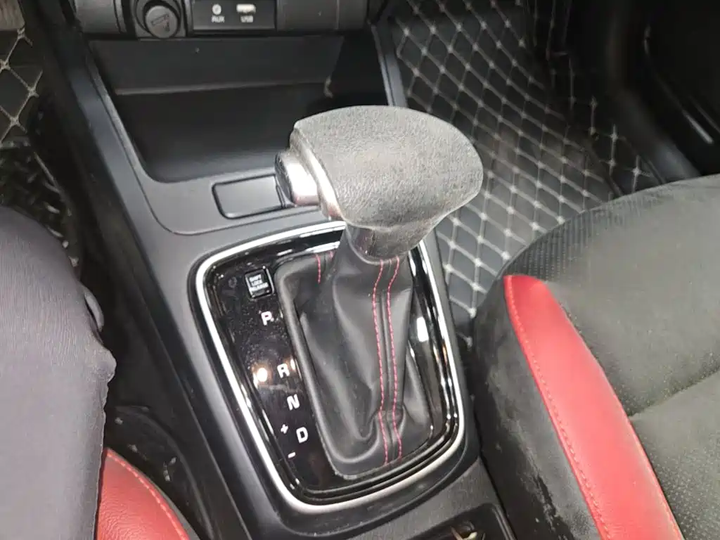 Kia KX CROSS 2019 2018 1.6L Automatic Smart Sunroof Edition