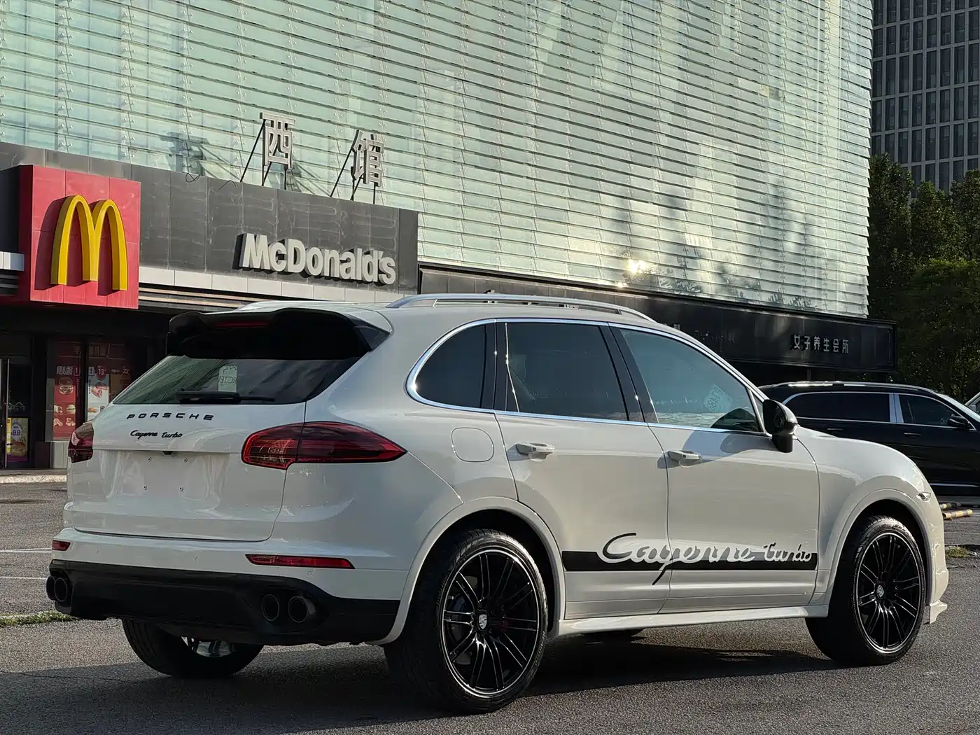 Porsche Cayenne 2011 Cayenne Turbo 4.8T фото 5