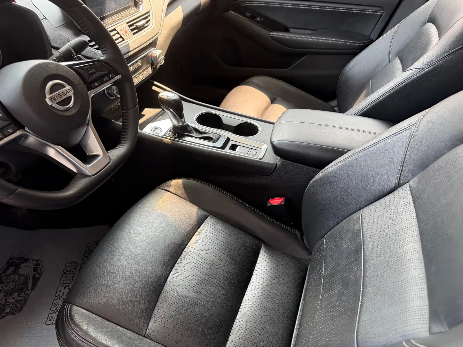 Фото 4 - Nissan Teana