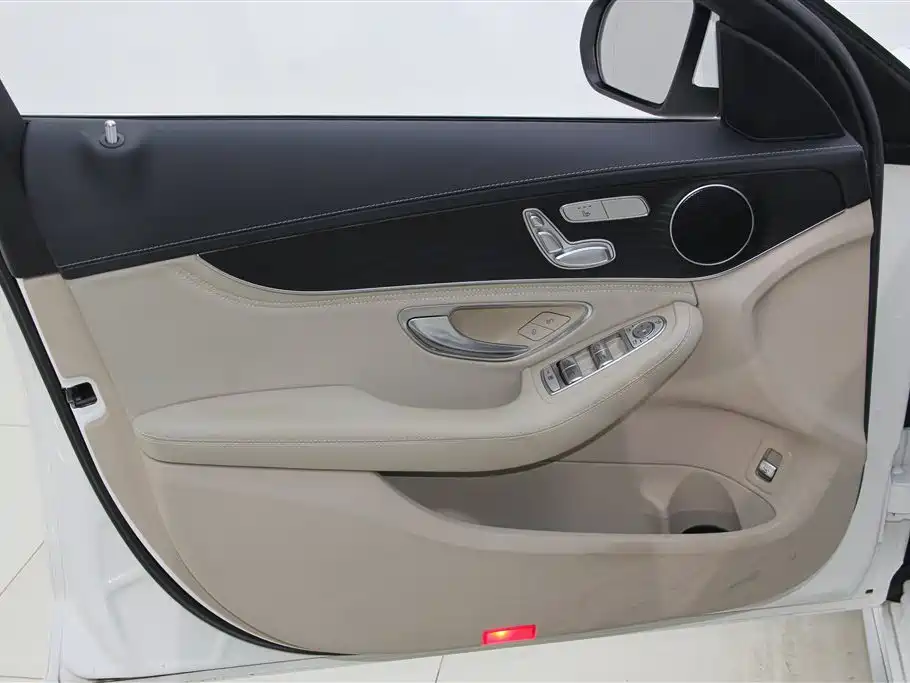 Mercedes-Benz C-Class 2019 Facelift C 260 L Sport фото 17